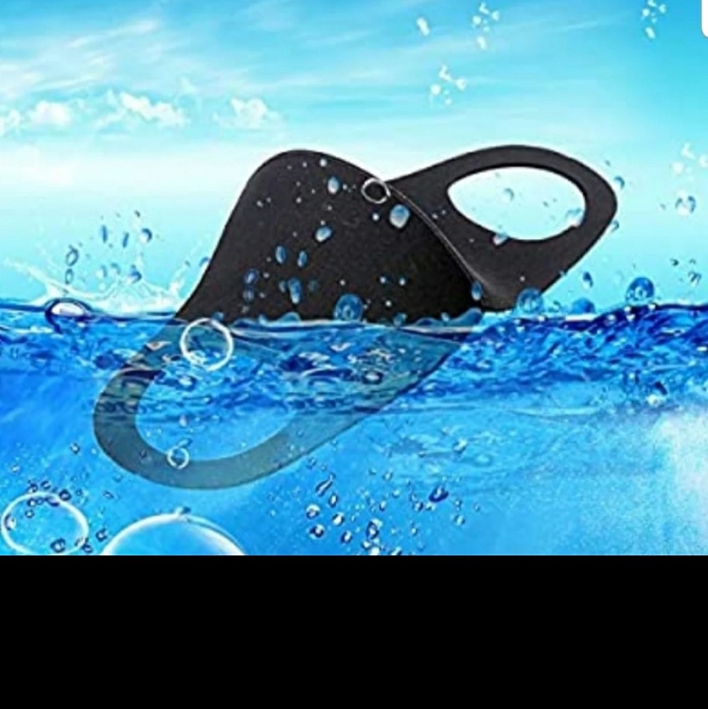 Meet your Posher, Acela